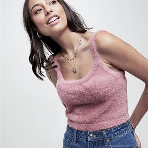 Forever 21 Classic Fuzzy Knit Y2K 2000s Cropped Pink Tank Size Small